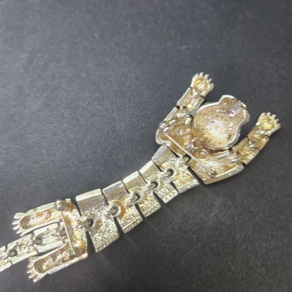 N/A elegant silver